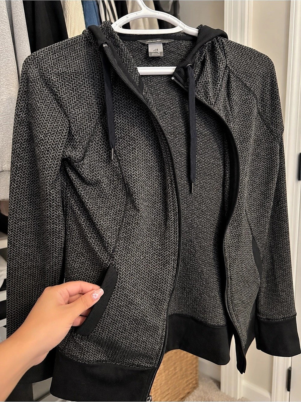 Eddie Bauer Women's Hooded Jacket Black & Gray Size Medium